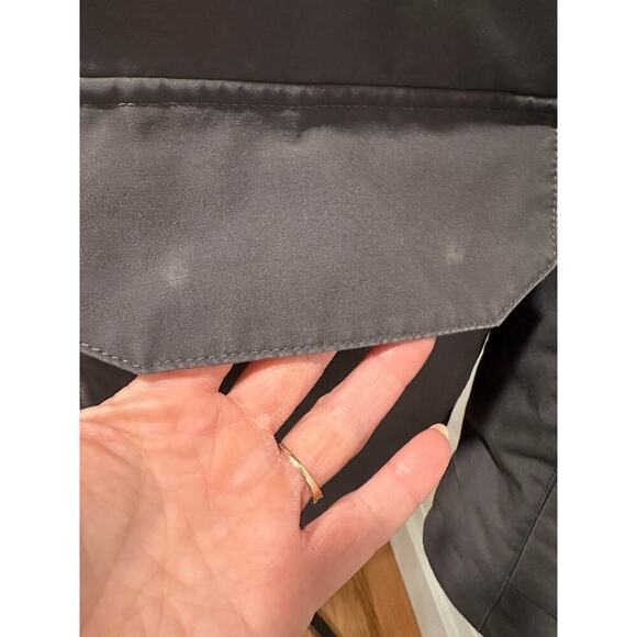 Canada Goose Blakely Parka - Picture 9 of 16